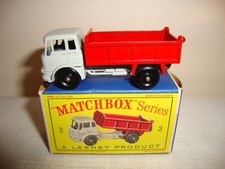 MATCHBOX REGULAR 1-75 3B BEDFORD TIPPER TRUCK - NR MINT in original D BOX