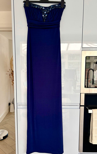Lipsy london blue - london,