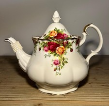 Vintage 1962 Royal Albert Old