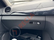 MERCEDES C-CLASS C220 CDI  MK3 W204 2011-2014 2.15 DIESEL Glove Box A2046800210