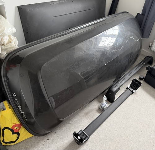 Large mercedes benz - roof, bars