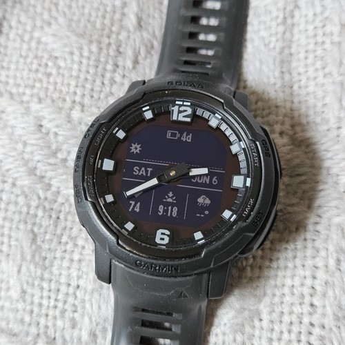 Garmin instinct crossover - garmin,