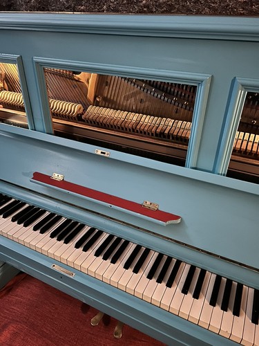 Thürmer right piano in - up-right,