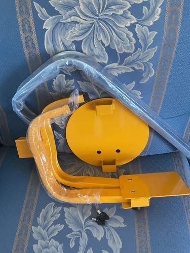 Caravan wheel lock - caravan,