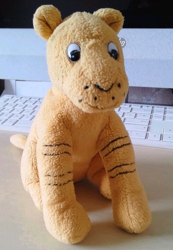 Vintage disney classic pooh - disney,