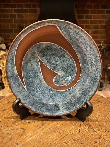 Studio pottery earthenware - , &