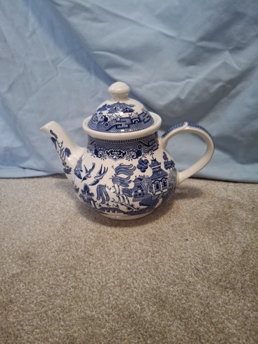 Churchill blue white willow - churchill,
