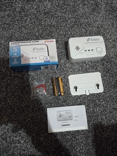 Carbon monoxide alarm - alarm, year