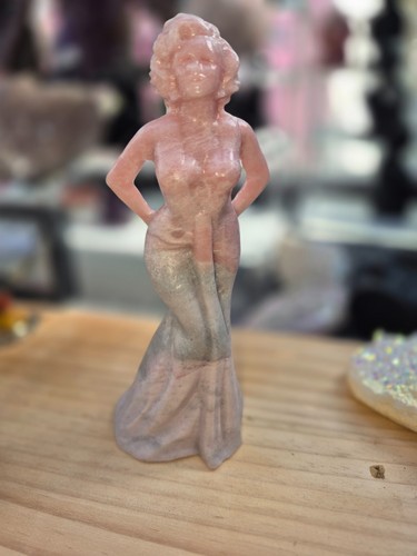 Marilyn monroe pink opal - pink,