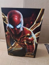 Hot Toys Avengers Infinity War MMS482 Iron Spider 1/6 Scale Collectible Figure