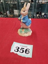 2004 - Border Fine Arts Beatrix Potter Running Peter Rabbit A3946 Figurine