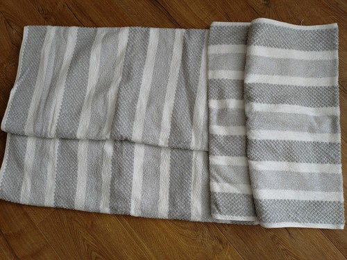 Set grey and - set,