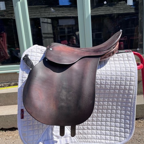 English pony saddle - 15’’,