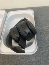 Beats by Dr. Dre Solo 4