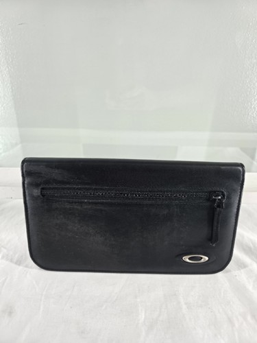 Vtg oakley large checkbook - large,