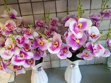 Pair of artificial large bunch