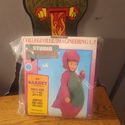 1993 vintage barney - 1993, costume