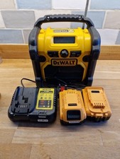 DEWALT DAB RADIO DCR020 WITH