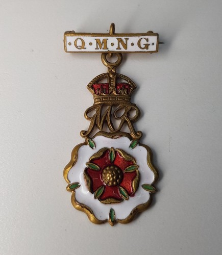 Ww1 queen mary - queen, needlework