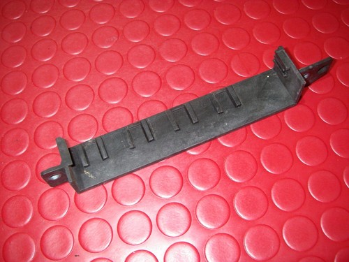 Power strip clamp - clamp, bar