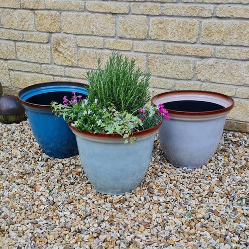 Ceramic effect plant pot - effect,
