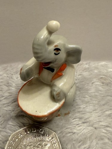 Elephant drummer wade whimsie - drummer,