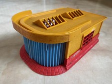 Mettoy 6223 Joytown Plastic Garage