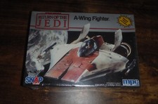 Vintage Star Wars - A-WING FIGHTER MODEL KIT - Return of the Jedi (MPC 1983)