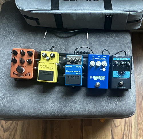 Set guitar pedals - of,