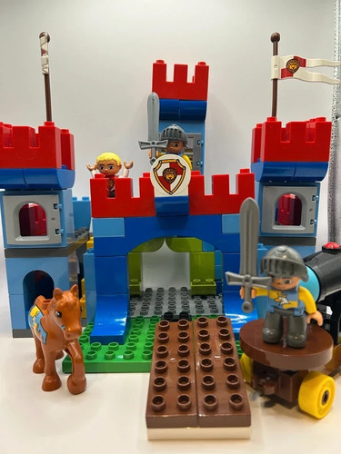 Lego duplo big royal castle - big,