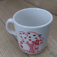 Apple Picking Mug Retro 1970s