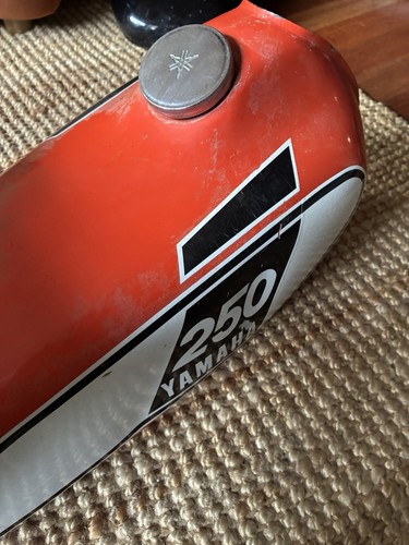 Yamaha 250 petrol tank - yamaha,