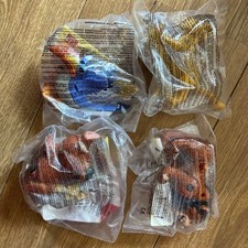McDonalds lion king plastic Toys ( set of 4 ) ( ref bx 124)