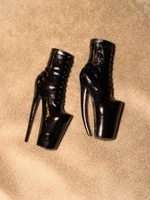 ORIGINAL Monster High Doll