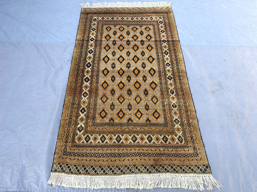 9 ft antique afghan - 3'10,