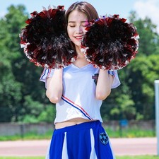 .Cheerleadering Pom Poms