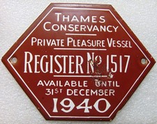 1940 Thames Conservancy Licence Plate / Enamel Sign Pleasure Vessel / Boat Badge