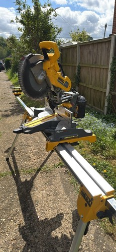 Dewalt chop saw and stand - dewalt,