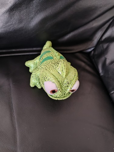 Disney store pascal - store, from