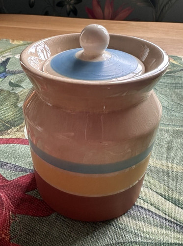 Wade ceramic lidded jar - ceramic,