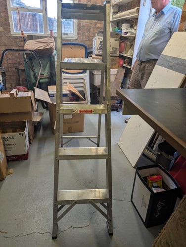 Aluminium foldablel ladders - aluminium,