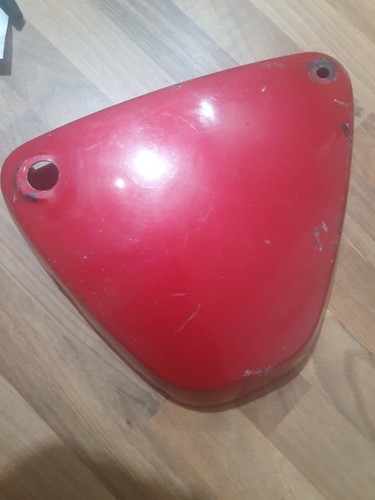 Suzuki ap50 side - side, panel