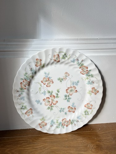 Wedgwood bone china plate - bone,