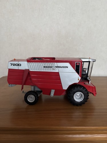 Massey ferguson 7200 diecast - ferguson,