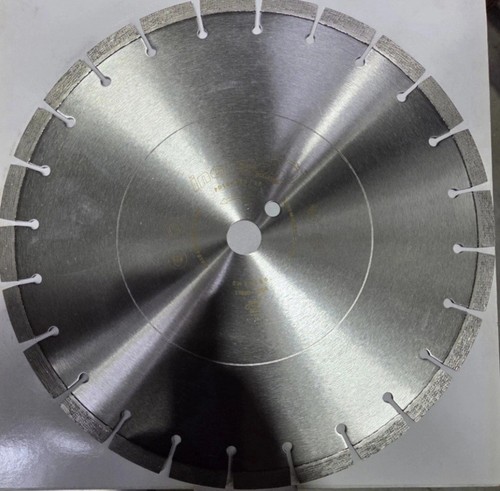 Incision cutting disc - ,