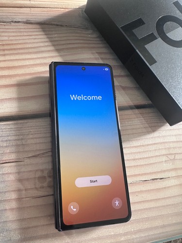 Samsung galaxy fold4 - galaxy,