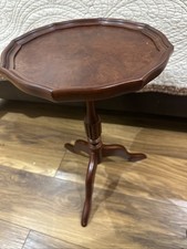 Bombay company pedestal - bombay,