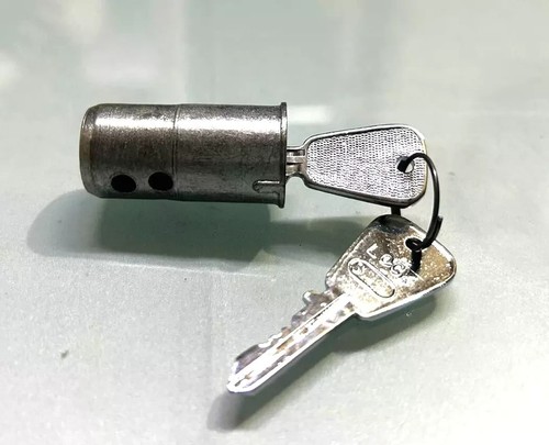 New steering lock keys - new, lock+keys