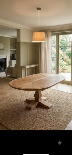 Solid oak round and oval - round,