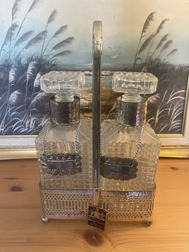 Silver plated decanter set - silver,